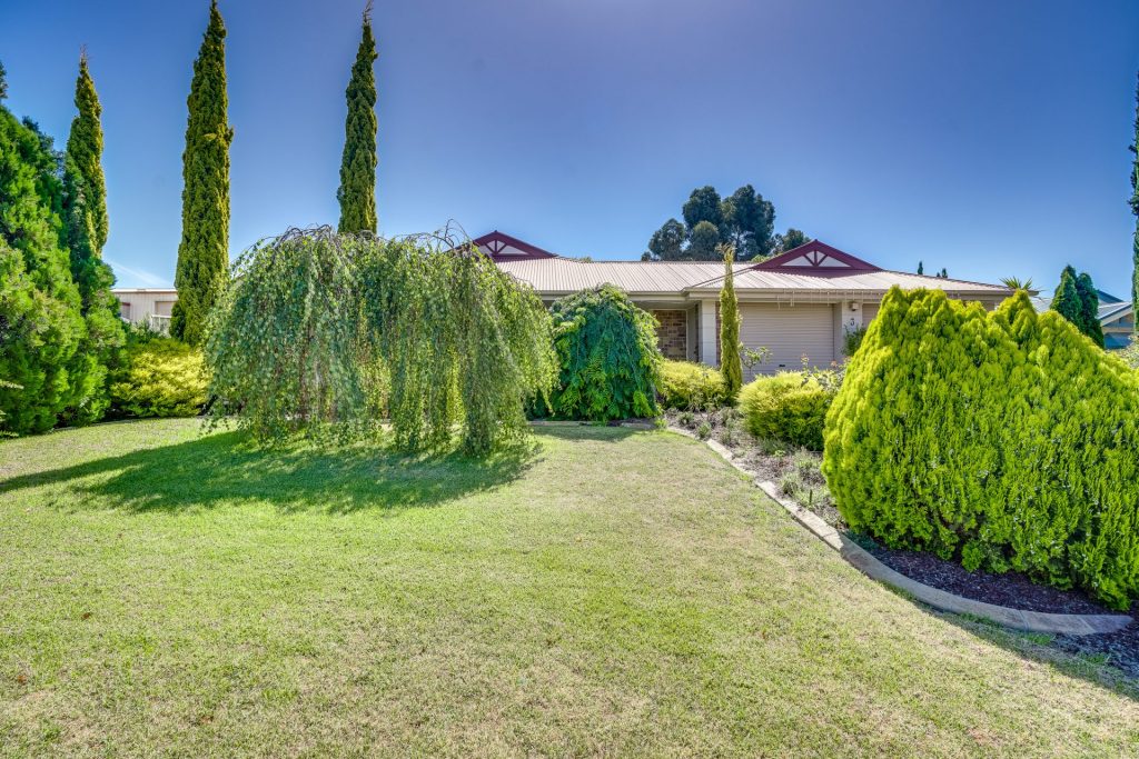 Seller of a house in Mount Compass, SA property