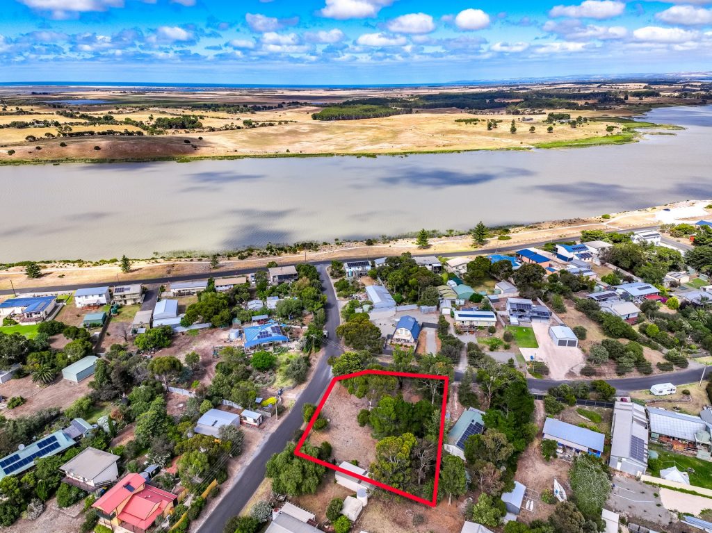 Seller of a residential land in Clayton Bay, SA property